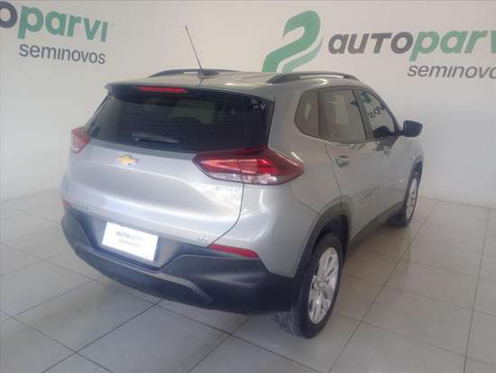 CHEVROLET-TRACKER-2024