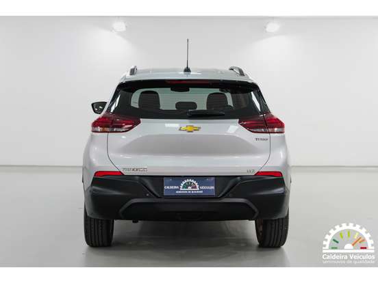 CHEVROLET-TRACKER-2022