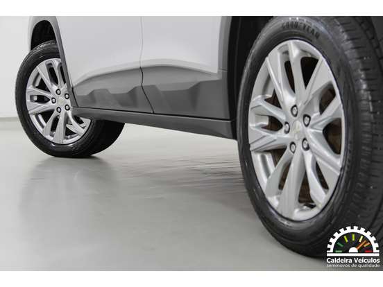 CHEVROLET-TRACKER-2022