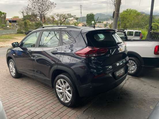 CHEVROLET-TRACKER-2024