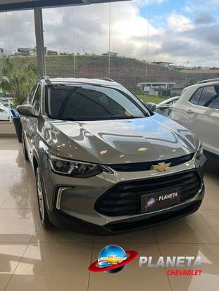 CHEVROLET-TRACKER-2023
