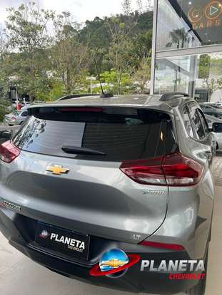 CHEVROLET-TRACKER-2023