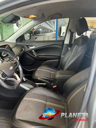 CHEVROLET-TRACKER-2023