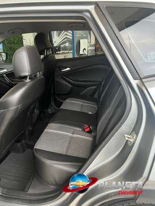 CHEVROLET-TRACKER-2023