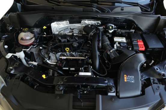 CHEVROLET-TRACKER-2023