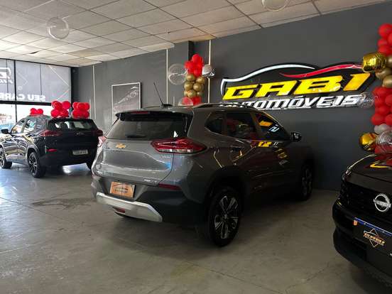 CHEVROLET-TRACKER-2020
