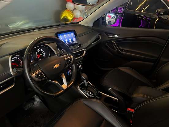 CHEVROLET-TRACKER-2020