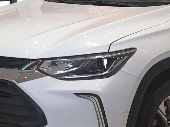 CHEVROLET-TRACKER-2022