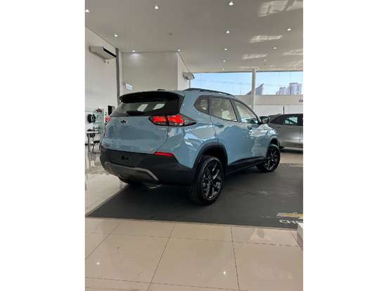 CHEVROLET-TRACKER-2025