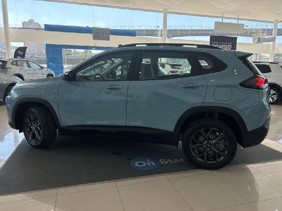 CHEVROLET-TRACKER-2025