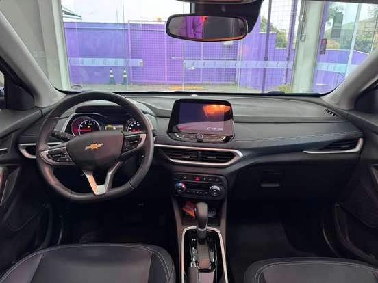 CHEVROLET-TRACKER-2025