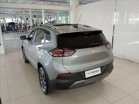 CHEVROLET-TRACKER-2025