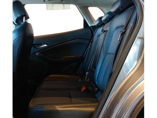 CHEVROLET-TRACKER-2023