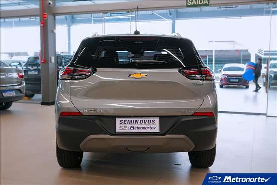 CHEVROLET-TRACKER-2025