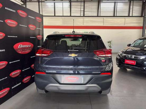 CHEVROLET-TRACKER-2024