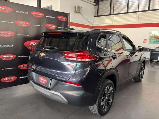 CHEVROLET-TRACKER-2024