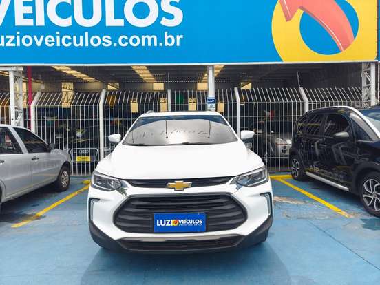 CHEVROLET-TRACKER-2023