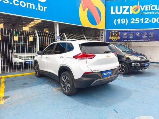 CHEVROLET-TRACKER-2023