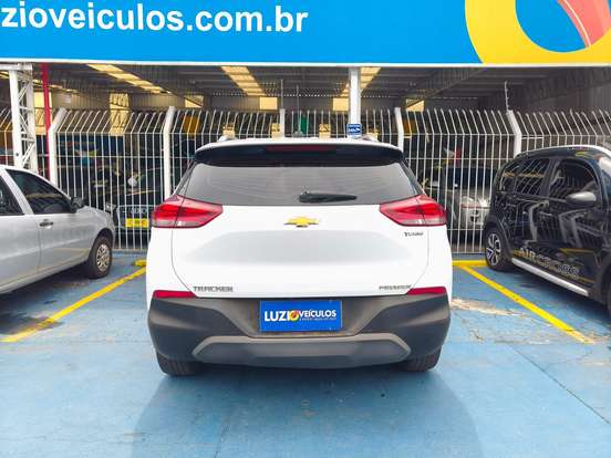 CHEVROLET-TRACKER-2023