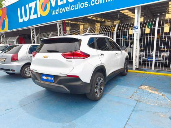 CHEVROLET-TRACKER-2023