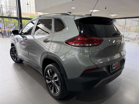 CHEVROLET-TRACKER-2024