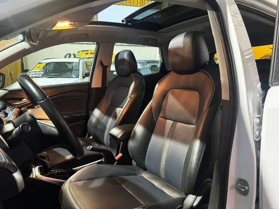 CHEVROLET-TRACKER-2024