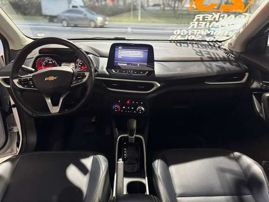 CHEVROLET-TRACKER-2024