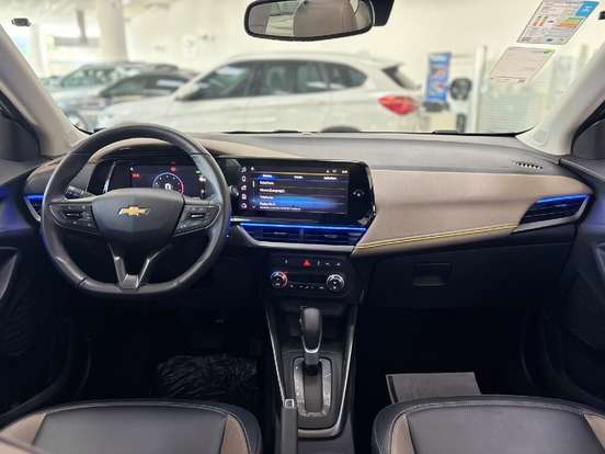 CHEVROLET-TRACKER-2025