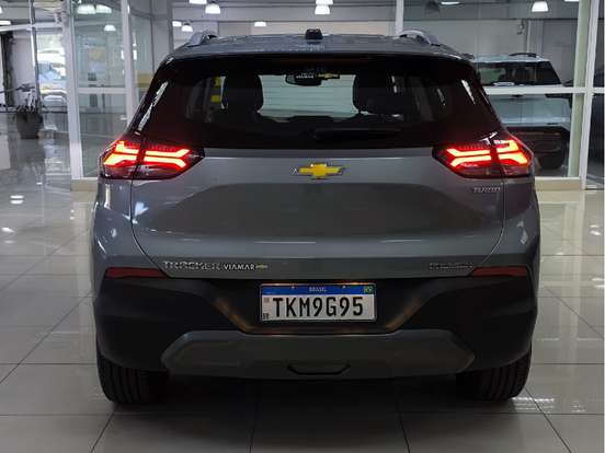 CHEVROLET-TRACKER-2025