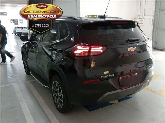 CHEVROLET-TRACKER-2025