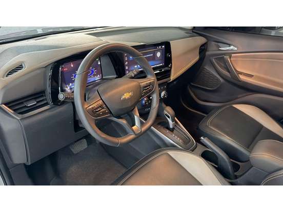 CHEVROLET-TRACKER-2025