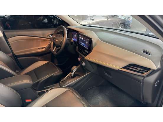CHEVROLET-TRACKER-2025