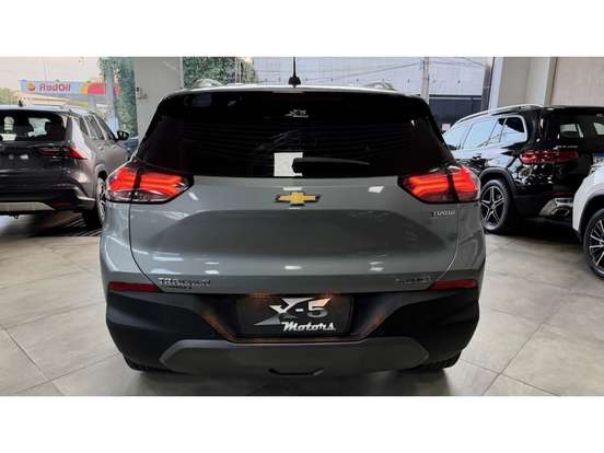 CHEVROLET-TRACKER-2025