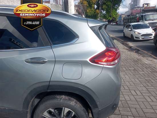 CHEVROLET-TRACKER-2024