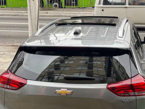 CHEVROLET-TRACKER-2023