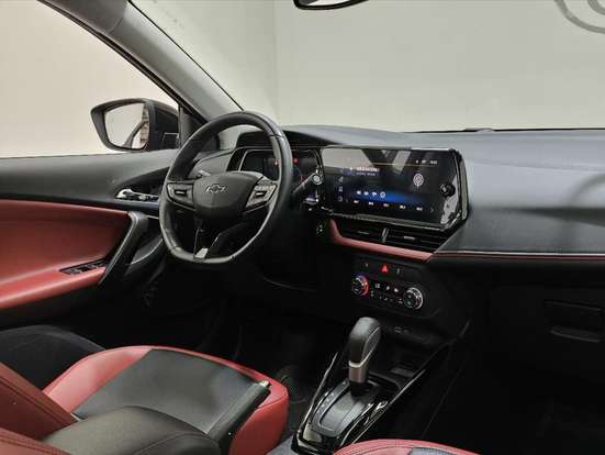 CHEVROLET-TRACKER-2025