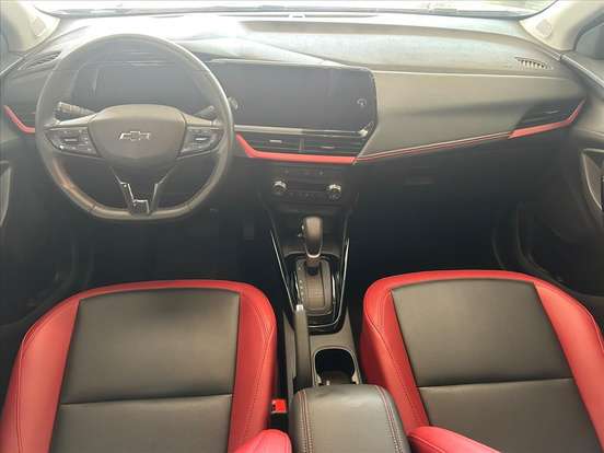 CHEVROLET-TRACKER-2025