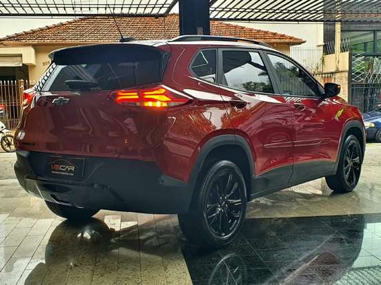 CHEVROLET-TRACKER-2023