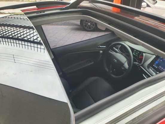 CHEVROLET-TRACKER-2023