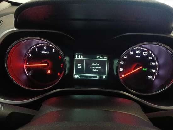 CHEVROLET-TRACKER-2023