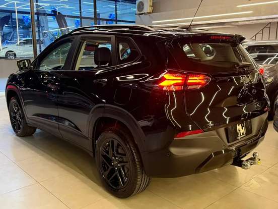 CHEVROLET-TRACKER-2025