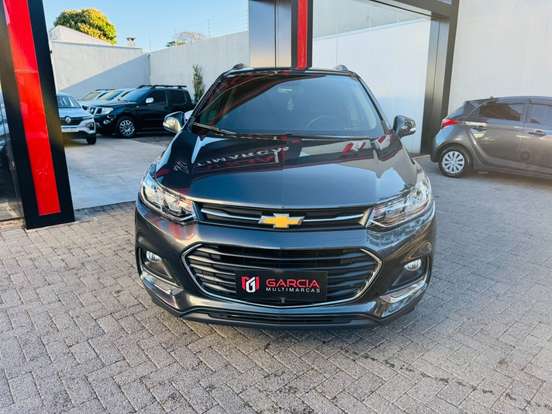 CHEVROLET-TRACKER-2018