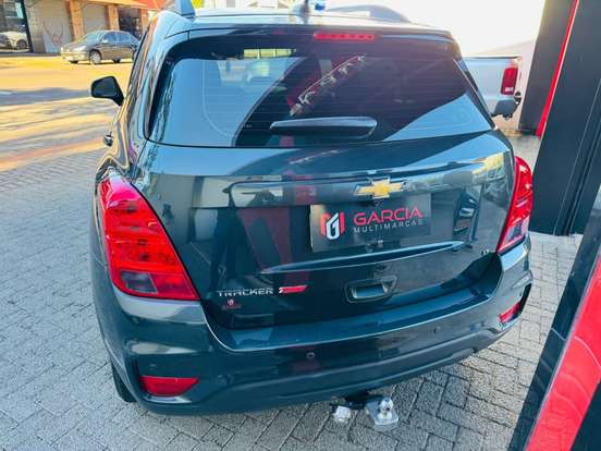 CHEVROLET-TRACKER-2018