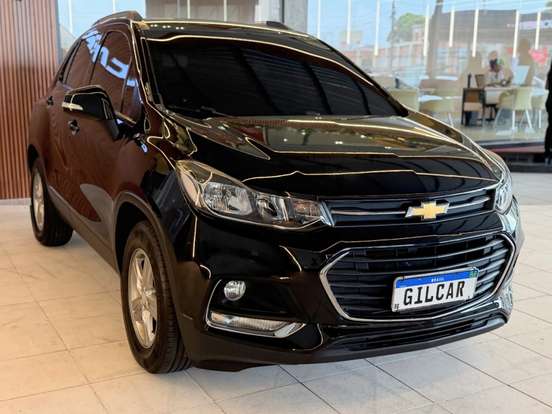 CHEVROLET-TRACKER-2017