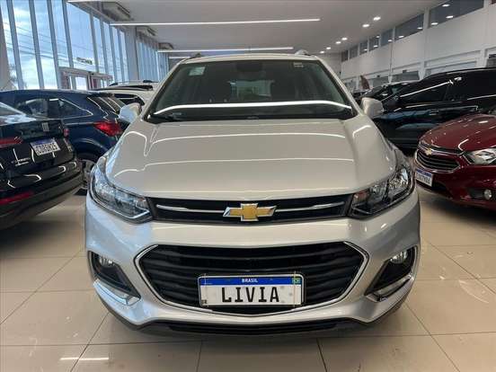 CHEVROLET-TRACKER-2017