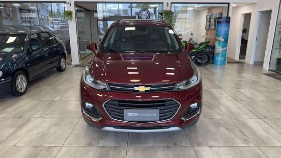 CHEVROLET-TRACKER-2017