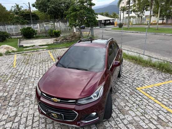 CHEVROLET-TRACKER-2017