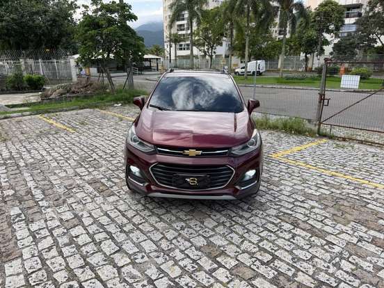 CHEVROLET-TRACKER-2017