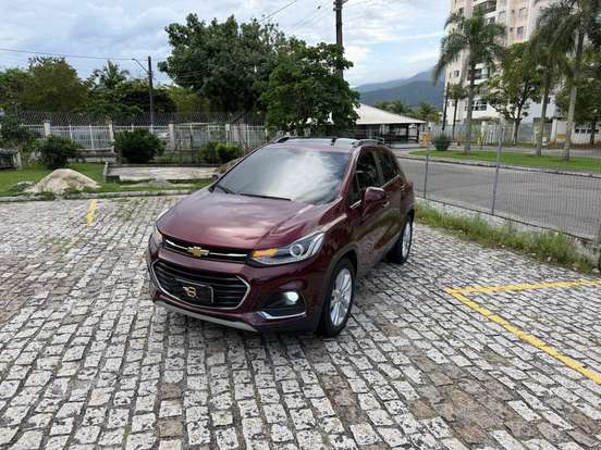 CHEVROLET-TRACKER-2017