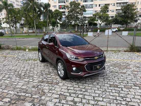 CHEVROLET-TRACKER-2017